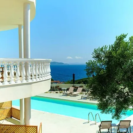 Casa Bloo, 11br Sea View * Lagomandra