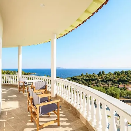 Villa Casa Bloo, 11br Sea View